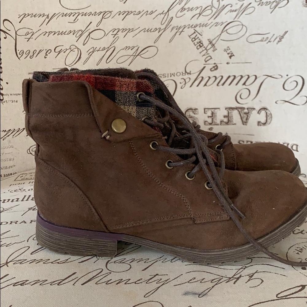 Boots